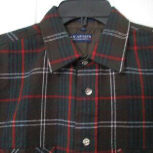 Van Heusen Mens L/S Green Winterweight Acrylic Flannel Casual Shirt NWOT- Medium